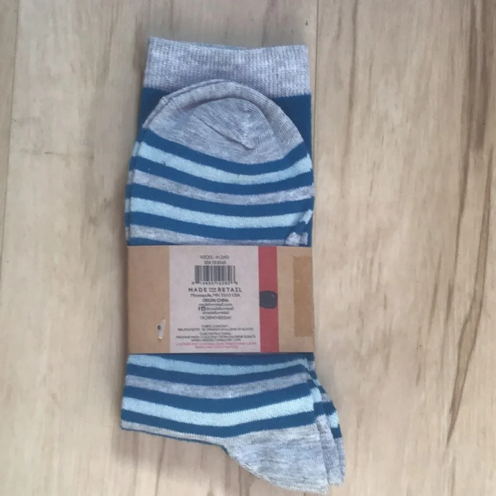 Grey‎ & Blue Stripe #1 Dad Socks NWT